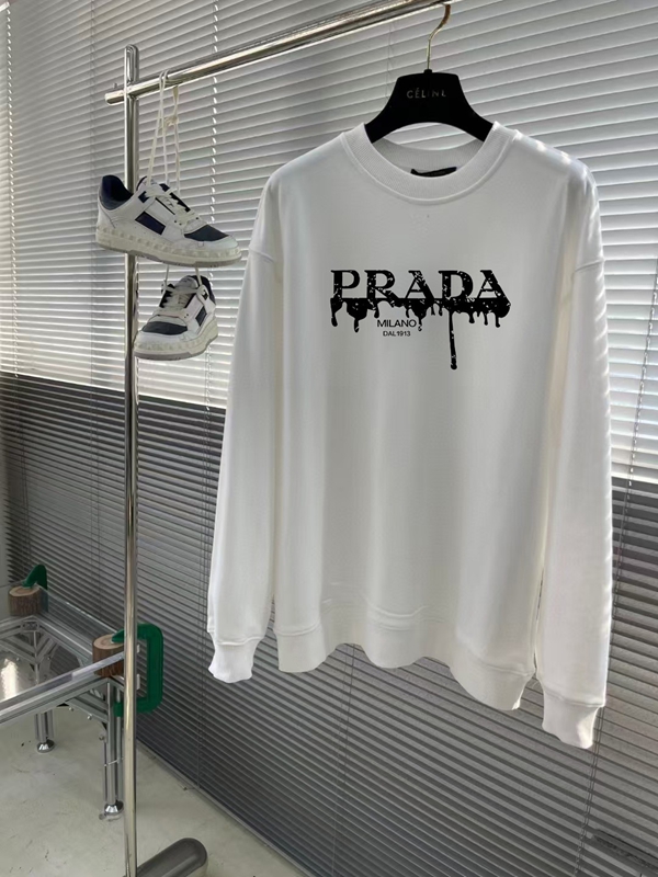 ブランドパーカー側面デザイン